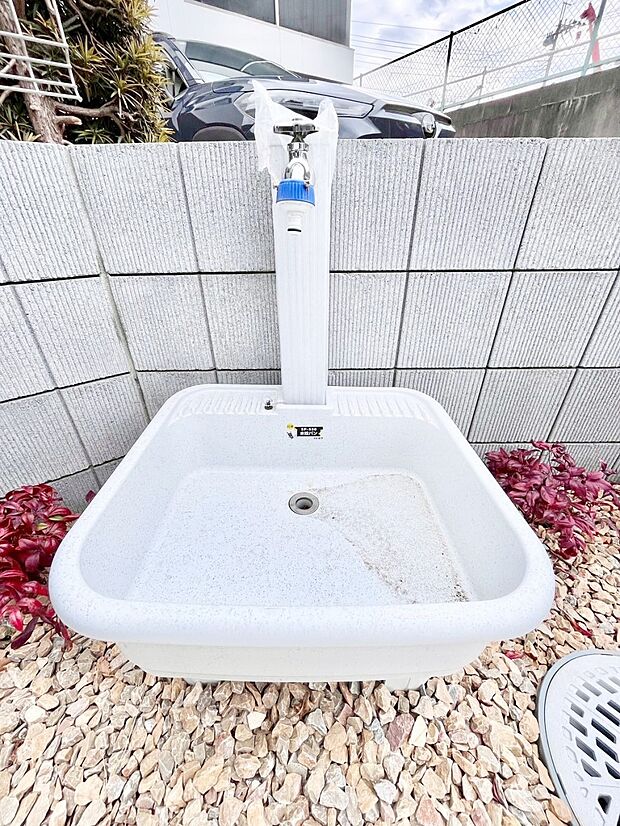 ガーデニングやお掃除に便利な外水栓