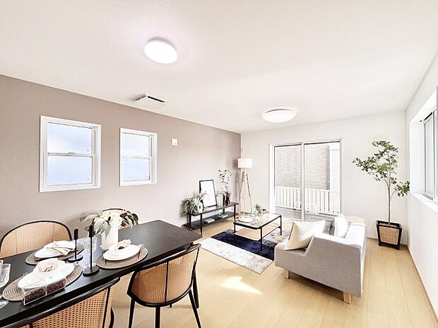 落ち着いた雰囲気のＬＤＫは家族みんなの快適空間