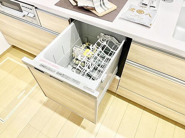 面倒なお片づけは食洗機にお任せ!家事の負担が減って、時間にも気持ちにもゆとりができます。