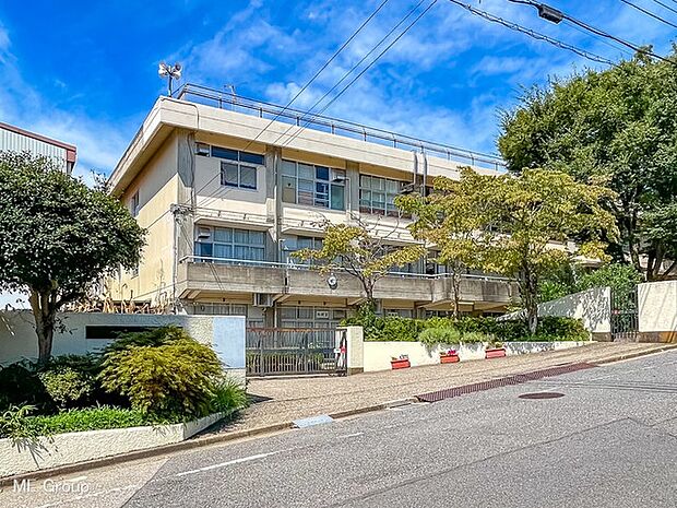 中学校 1260m 松戸市立根木内中学校