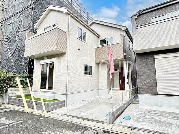 たっぷりの陽光と心地よい風が舞い込む住まい   