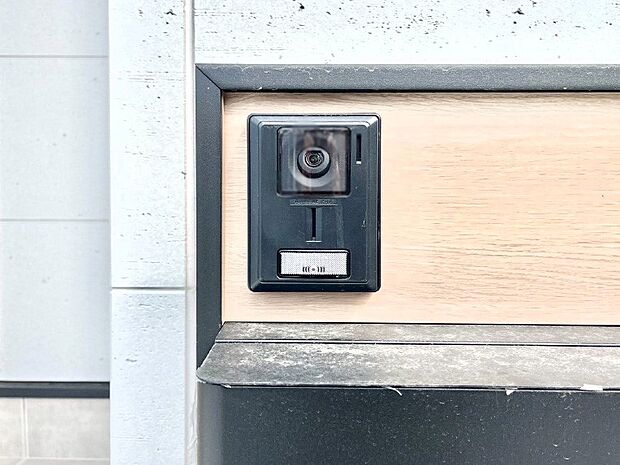 TVモニター付きインターホンフォンでセキュリティ面にも配慮