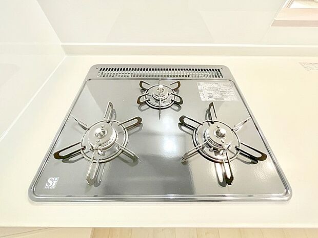 三口ガスコンロでお料理が一気にはかどりそう。  