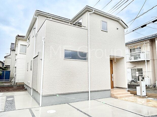たっぷりの陽光と心地よい風が舞い込む住まい
