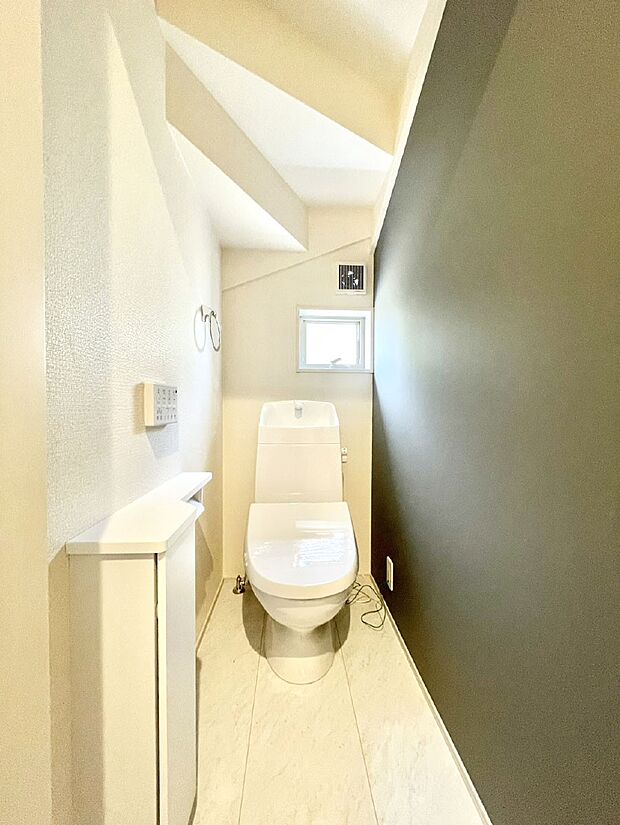 トイレは1階と2階それぞれに配置されていてとても便利です。 
