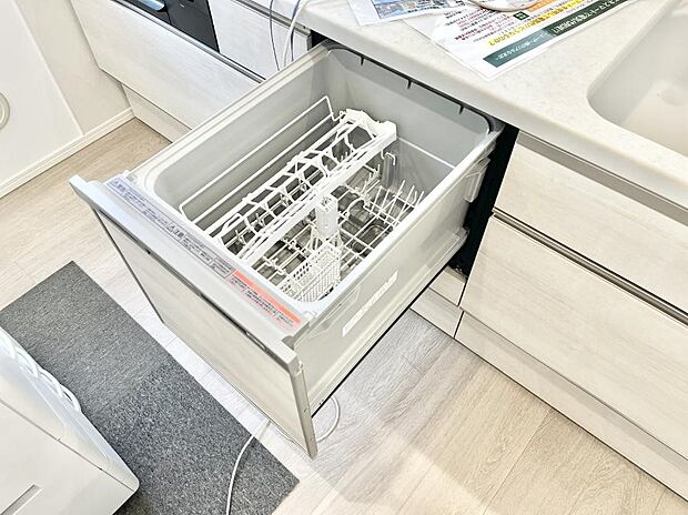 面倒なお片づけは食洗機にお任せ!家事の負担が減って、時間にも気持ちにもゆとりができます。