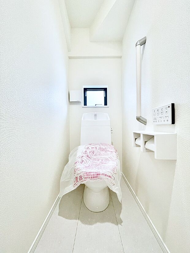 ウォシュレット付きトイレが1階と2階それぞれに配置されていてとても便利です。