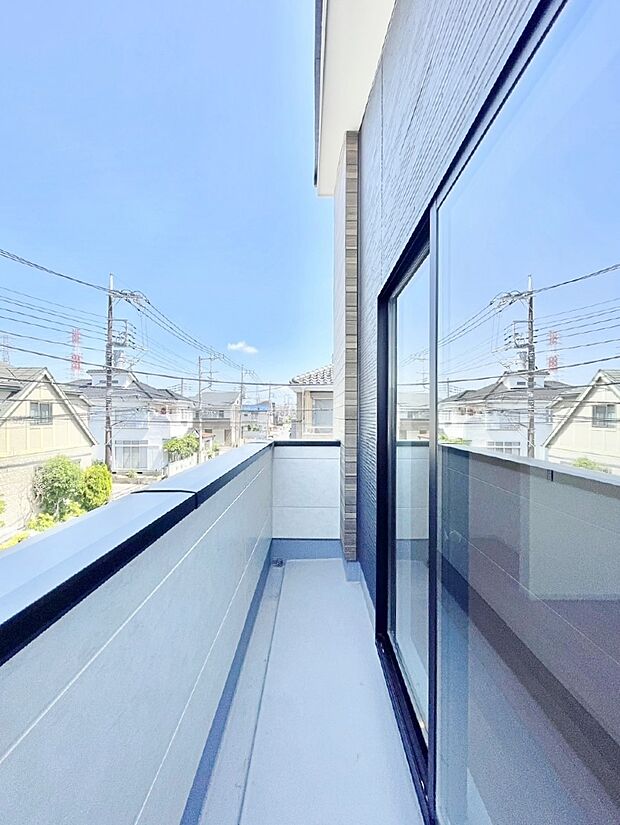 風通しの良いバルコニー