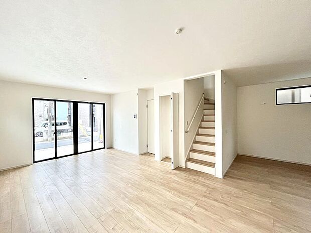 リビング階段が家族の笑顔と会話をつないでくれます