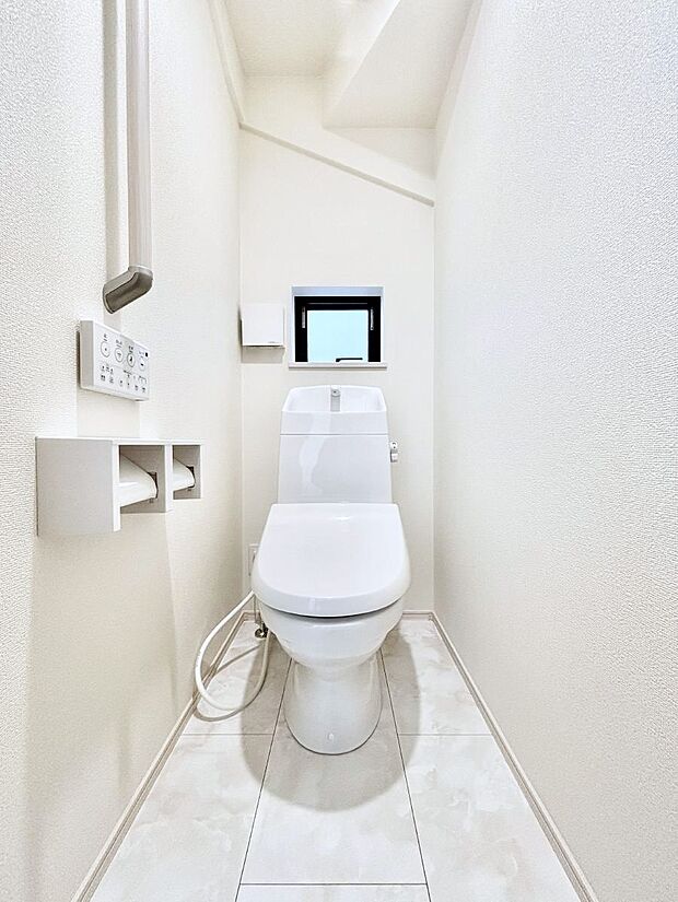 トイレは1階と2階それぞれに配置されていてとても便利です。