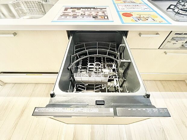 面倒なお片づけは食洗機にお任せ!家事の負担が減って、時間にも気持ちにもゆとりができます。