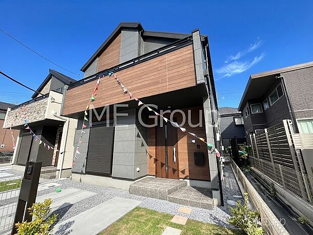 洗練された外観、上質な住空間が広がる室内は永く安心して過ごせる住居です。 