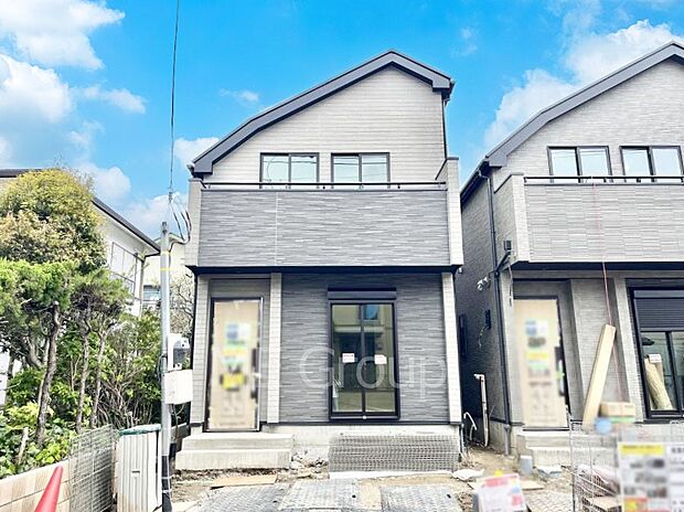 溢れる陽光でご家族の笑顔も輝く