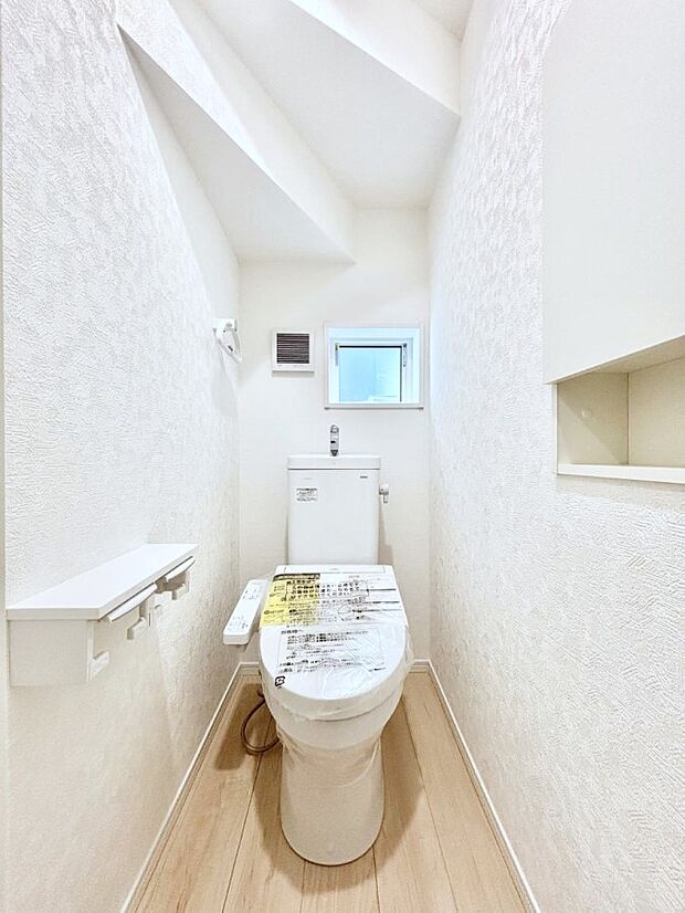 トイレは1階と2階それぞれに配置されていてとても便利です。