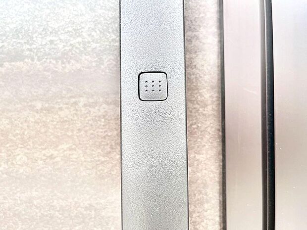 スマートに開錠できる電子キー