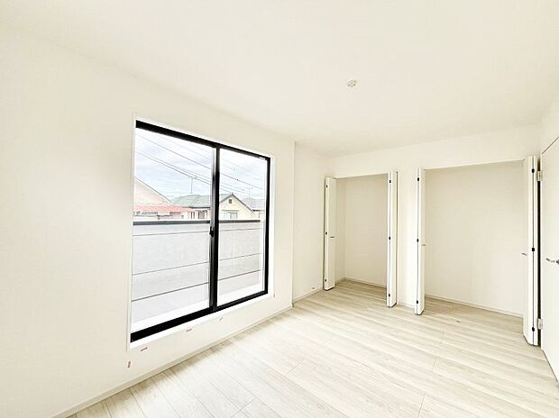 収納が充実しているので居住スペースを広々使えます