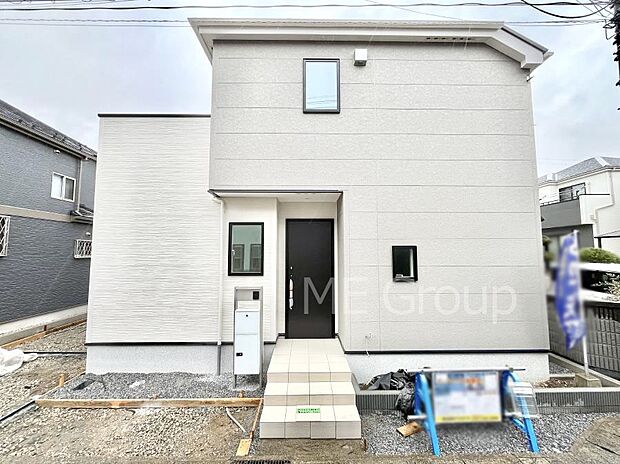 洗練された外観、上質な住空間が広がる室内は永く安心して過ごせる住居です。 