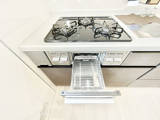 三口ガスコンロでお料理が一気にはかどりそう。  