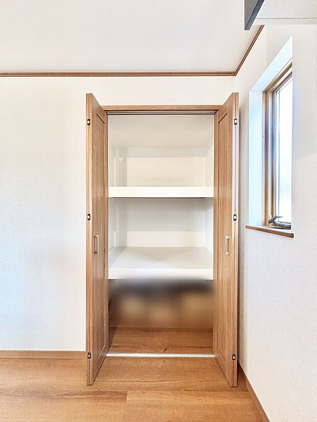 たっぷりの収納スペースで快適に暮らせそう