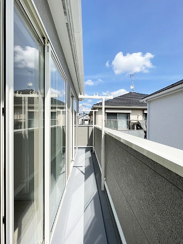 風通しの良いバルコニー
