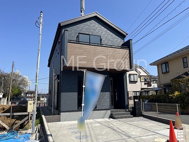 洗練された外観、上質な住空間が広がる室内は永く安心して過ごせる住居です。