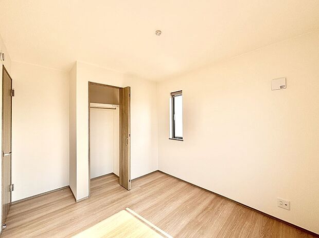 収納が充実しているので居住スペースを広々使えます