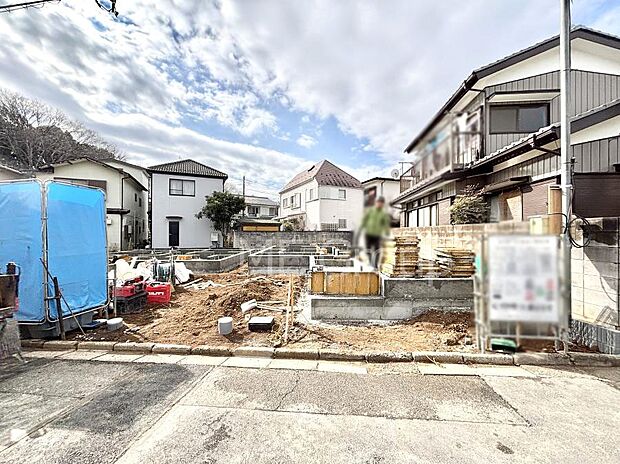 溢れる陽光でご家族の笑顔も輝く