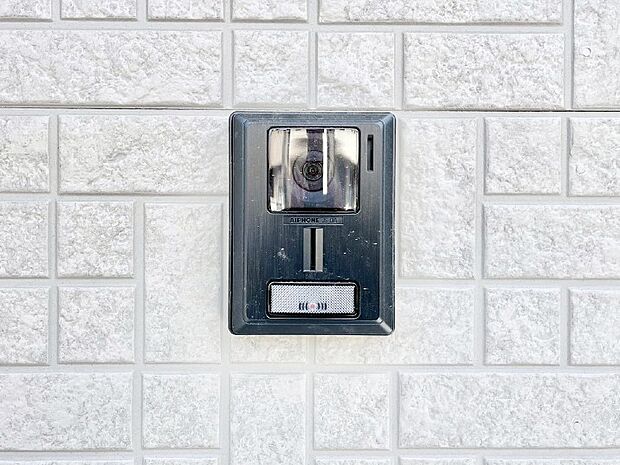 TVモニター付インターホンでセキュリティ面にも配慮。