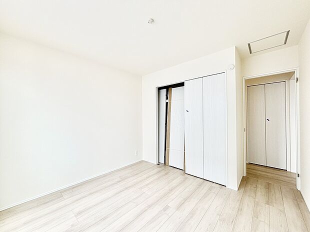 収納が充実しているので居住スペースを広々使えます