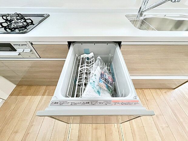 面倒なお片づけは食洗機にお任せ!家事の負担が減って、時間にも気持ちにもゆとりができます。
