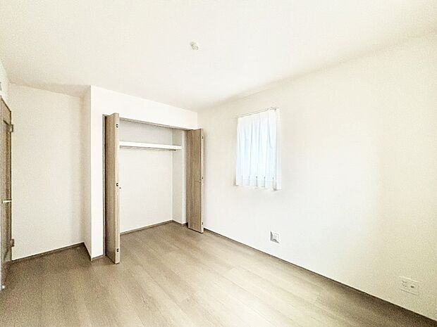 収納が充実しているので、居住スペースを広く使えます。