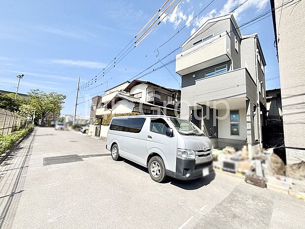 溢れる陽光でご家族の笑顔も輝く