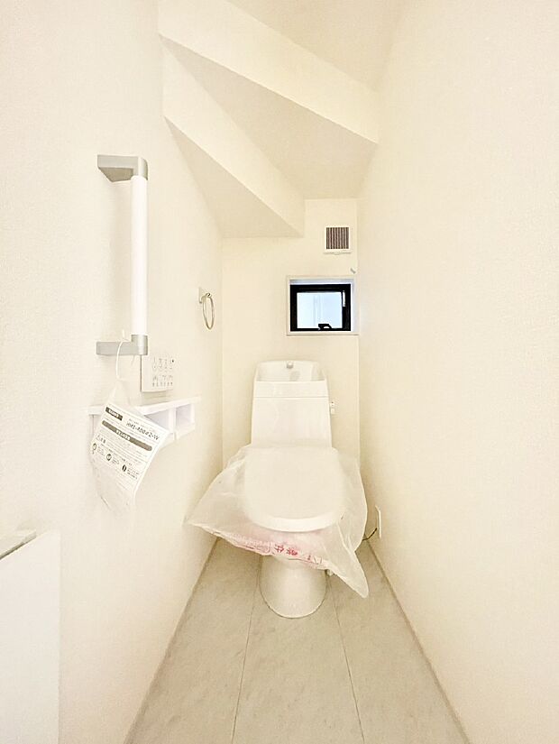 トイレは安心の2箇所!朝のバタバタも一安心です。