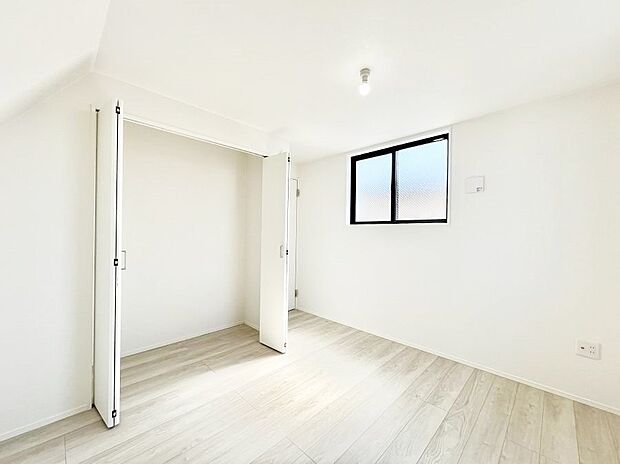 収納が充実しているので居住スペースを広々使えます