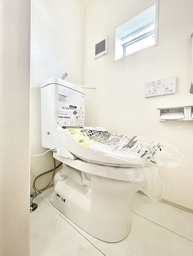 トイレは安心の2箇所！朝のバタバタも一安心です。