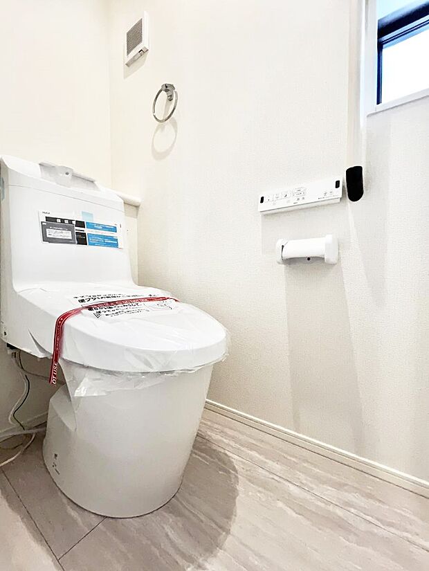 ウォシュレット付きトイレが1階と2階それぞれに配置されていてとても便利です。