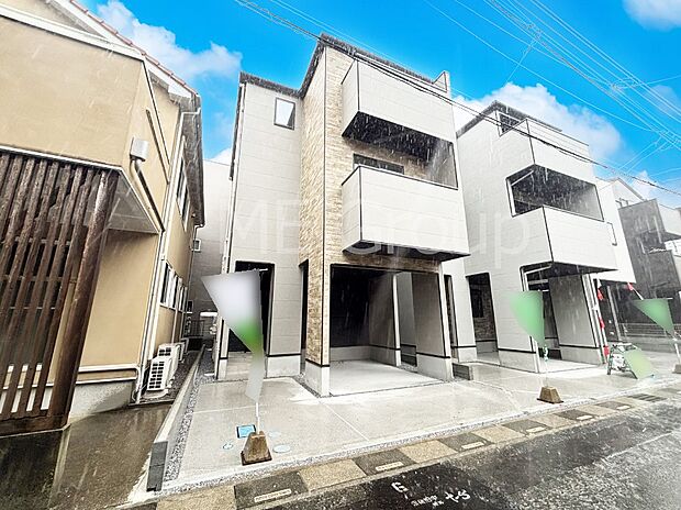 溢れる陽光でご家族の笑顔も輝く