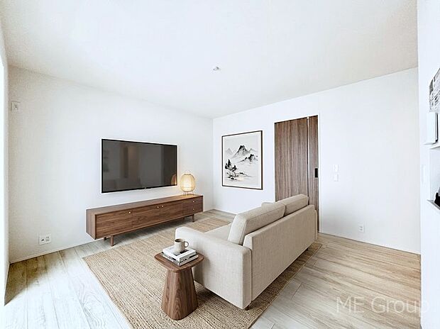 落ち着いた雰囲気のLDKは家族みんなの快適空間 ※家具はCGです