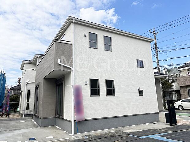 溢れる陽光でご家族の笑顔も輝く