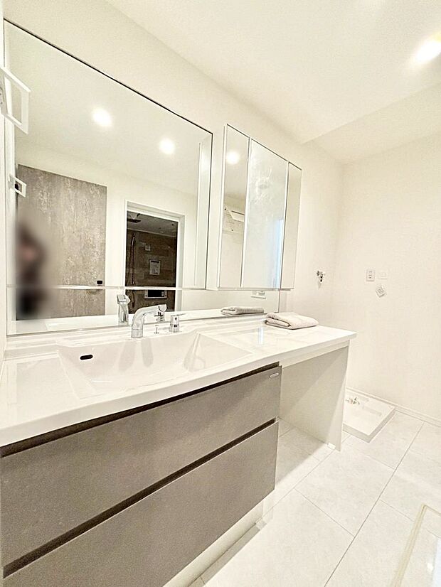 お子さんがうがい、手洗いも喜んでしてくれそうな洗面所!