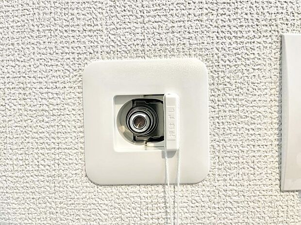 ガスコンセントがあれば足元からすぐに温まるガスファンヒーターを設置できます!