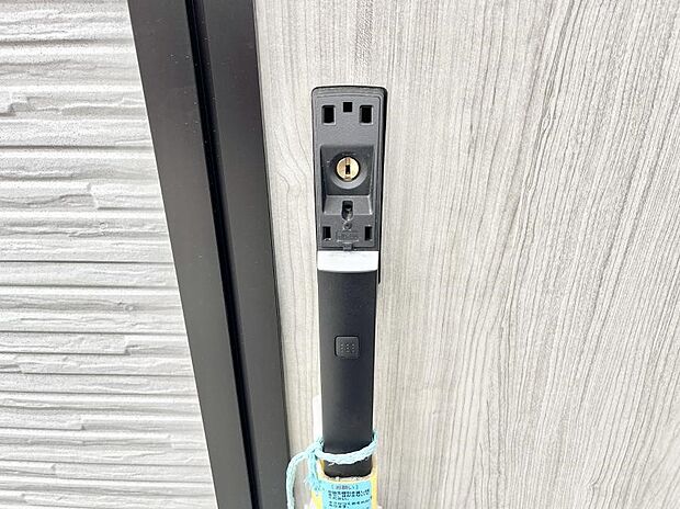 ラクラク開錠!スマートコントロールキー。