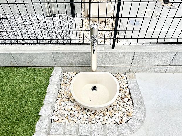 ガーデニングやお掃除に便利な外水栓