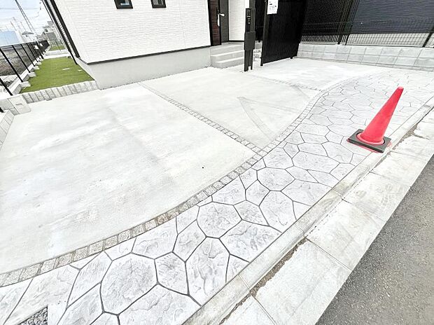 生活に欠かせない駐車スペース。