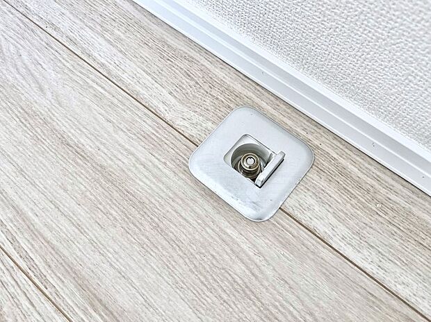 ガスコンセントがあれば足元からすぐに温まるガスファンヒーターを設置できます!