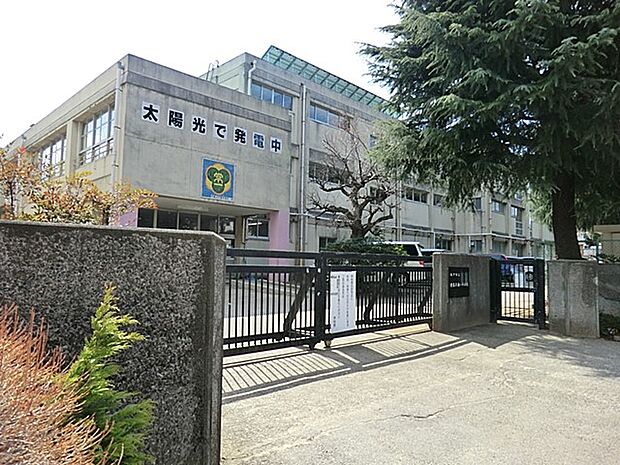 小学校 607m 松戸市立常盤平第一小学校