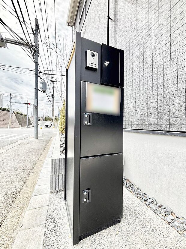 表札・インターホン・ポストをひとつに集約