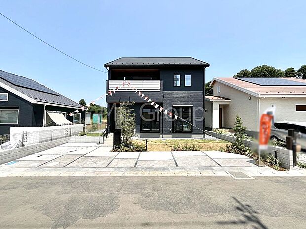 洗練された外観、上質な住空間が広がる室内は永く安心して過ごせる住居です。