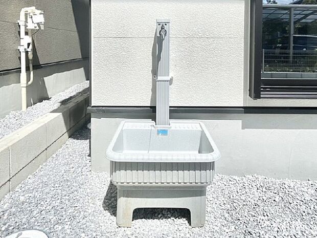 ガーデニングやお掃除に便利な外水栓
