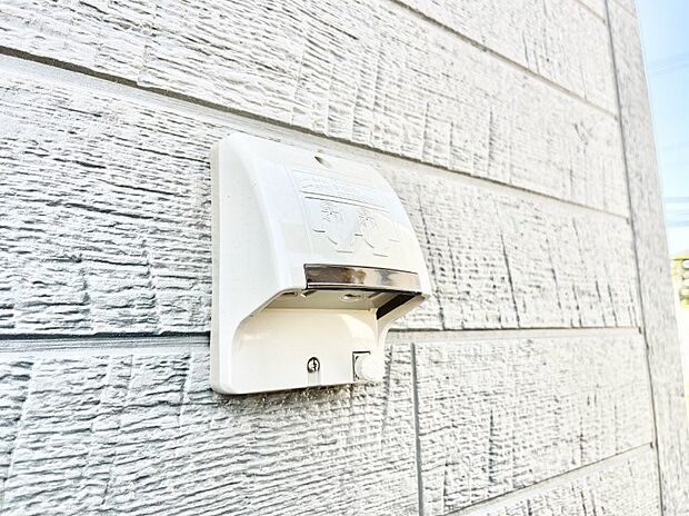お掃除などに便利な外コンセント